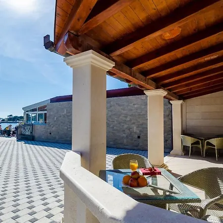 Appartement Kanjuo By The Sea Mlini