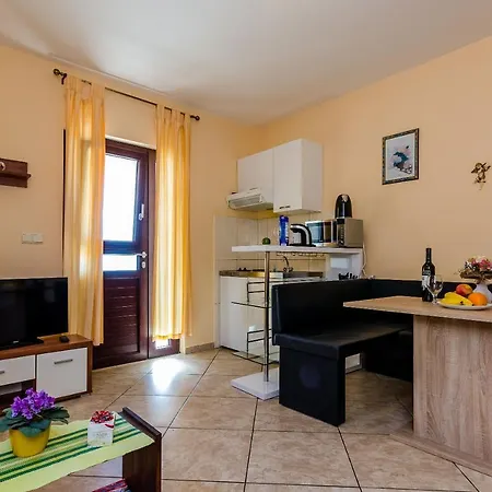 Apartment Kanjuo By The Sea *